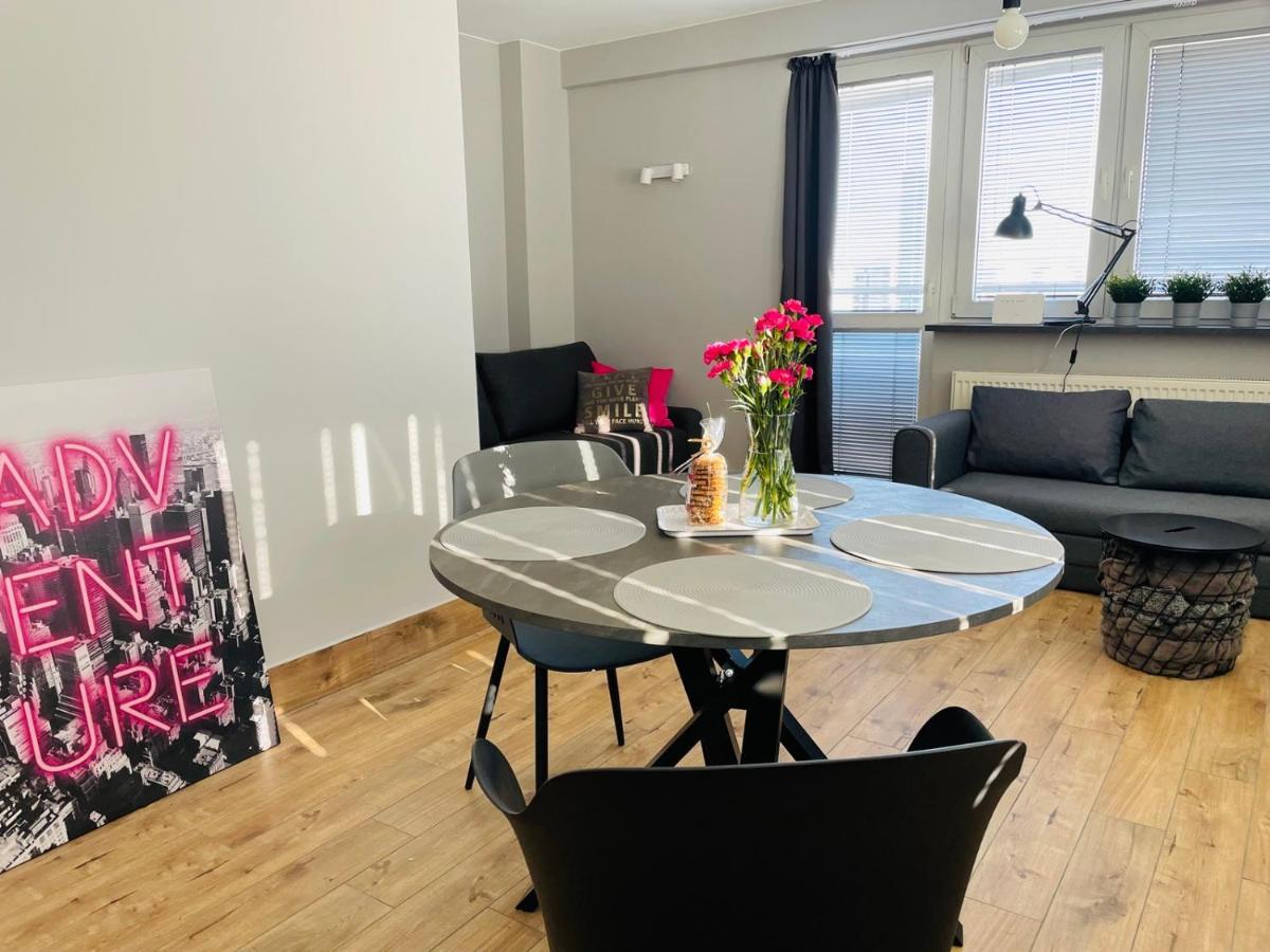 Apartment Chmielna Warsaw